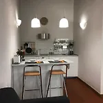 Sant'ambrogio Studio 아파트