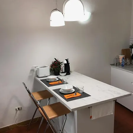 Apartment Sant'ambrogio Studio *