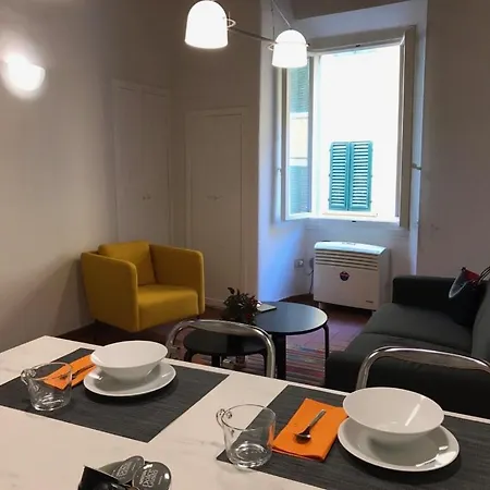 Apartment Sant'ambrogio Studio Florenz