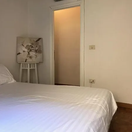 Apartment Sant'ambrogio Studio Florenz